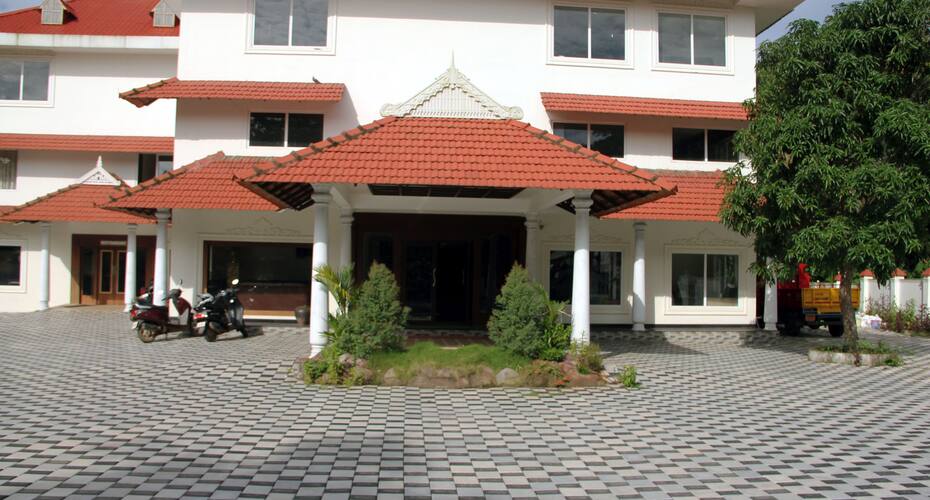 Thachamparambil Residency, Alleppey 3